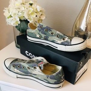 Converse Laceless Slip-on sneaker